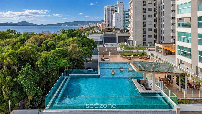 Apto c/ vista para o mar a 200 m da praia PTC1201