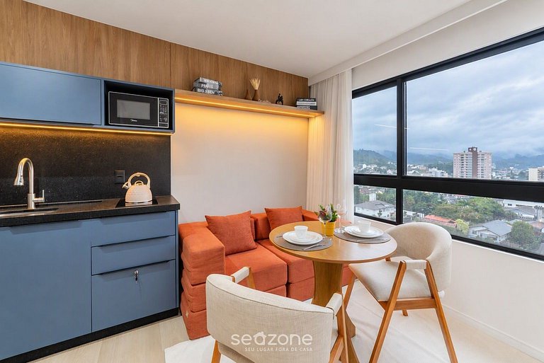 Studio em Cond. c/ Piscina e Vista Cid. PIN0810