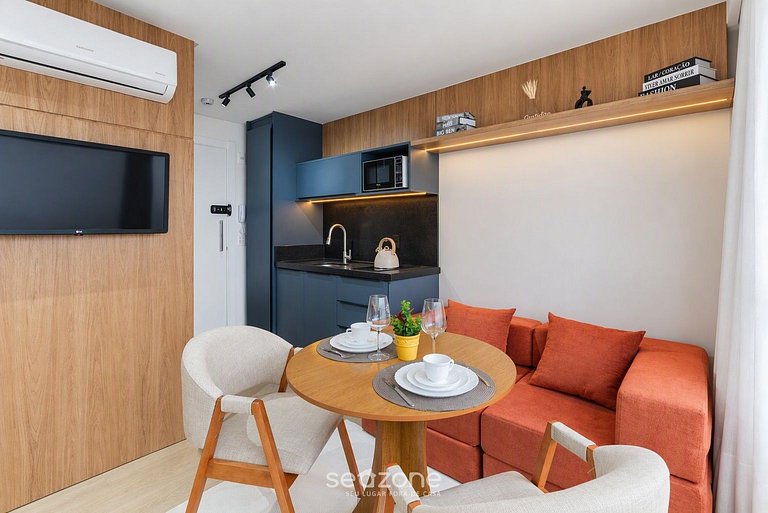 Studio em Cond. c/ Piscina e Vista Cid. PIN0810