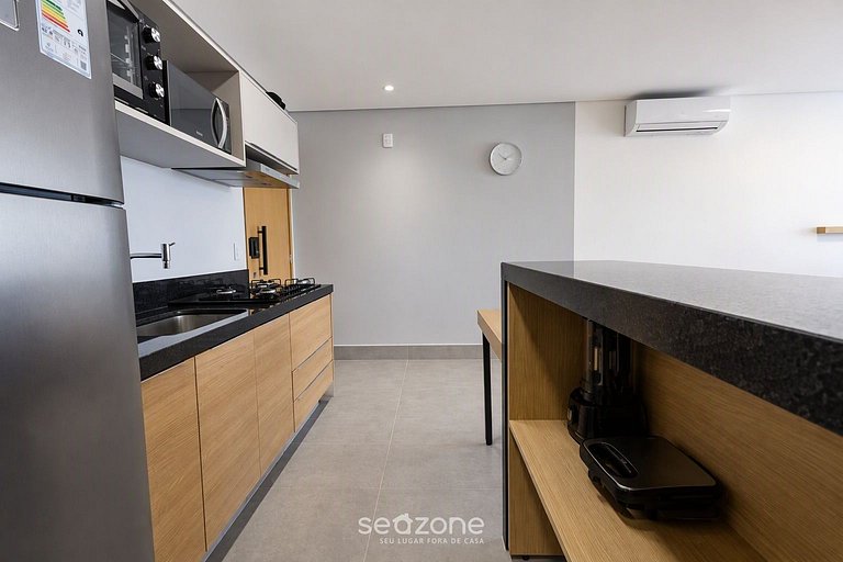 Apto. en Condo. c/ Piscina en Centro GRLA1002