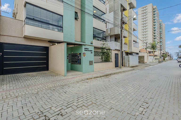 Apto prox. do mar em Balneário Piçarras PDG0202