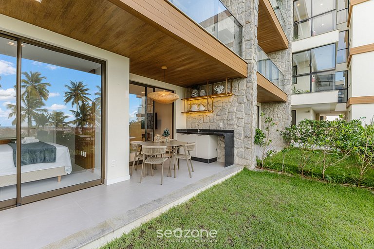 Ap en cond. con piscina y vista al mar PET0008