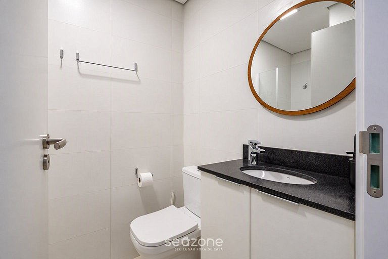 Studio em Cond. c/ Vista p/ Cidade PTI0207
