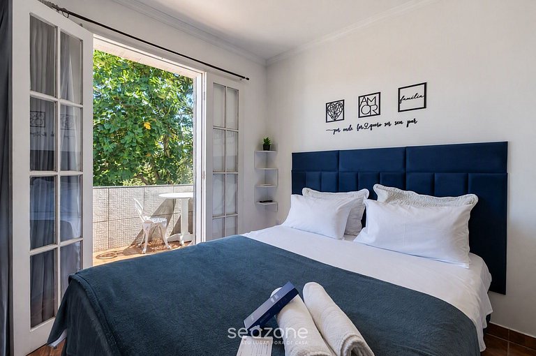Studio em Cond. c/ churrasq. priv. MGF0301