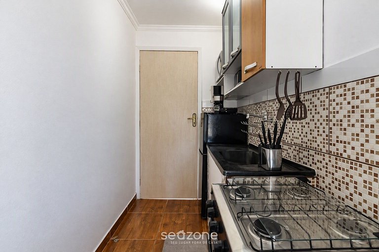 Studio en Condo. c/ parr. priv. MGF0301