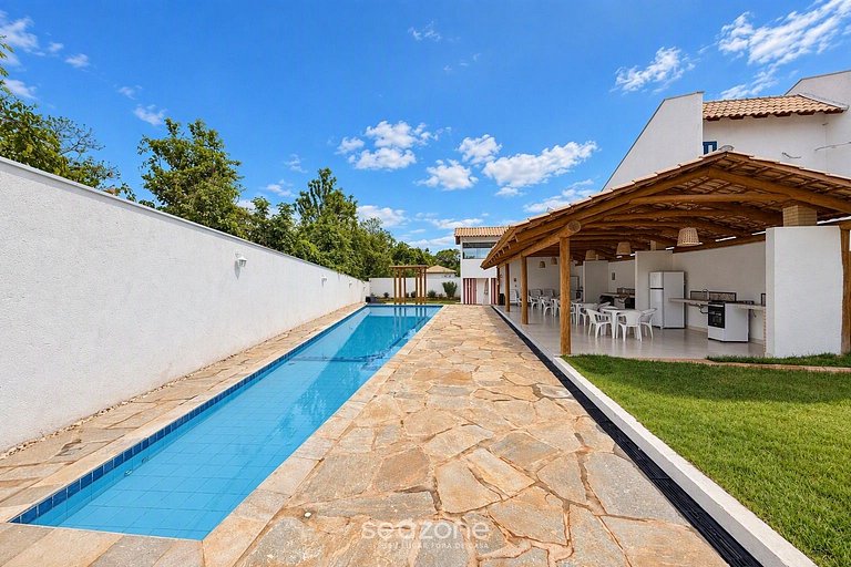 Apto. em Cond. c/ Piscina QDP0011