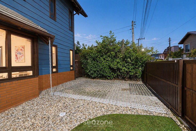 Casa em Cond. c/ churrasq. priv. PIW0002