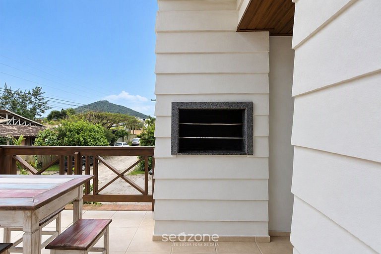 Casa em Cond. c/ churrasq. priv. PIW0001