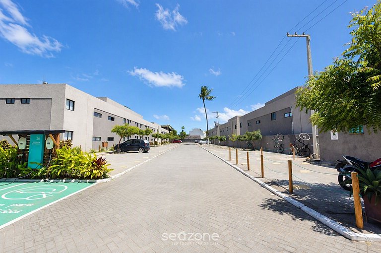 Apto. en Condo. c/ Piscina CVMB0008