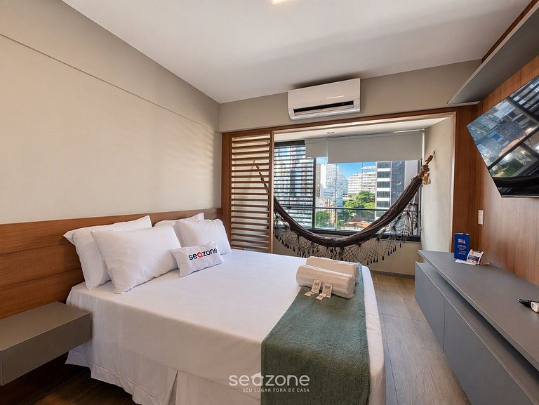 Studio em Cond. c/ Piscina na Barra EUB0704