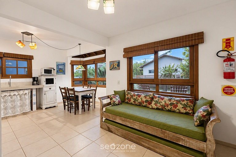 Casa em Cond. c/ churrasq. priv. PIW0003
