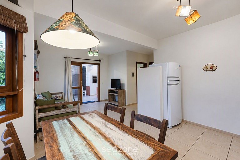 Casa em Cond. c/ churrasq. priv. PIW0003