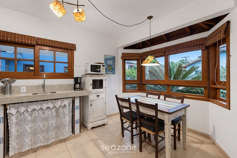 Casa em Cond. c/ churrasq. priv. PIW0003