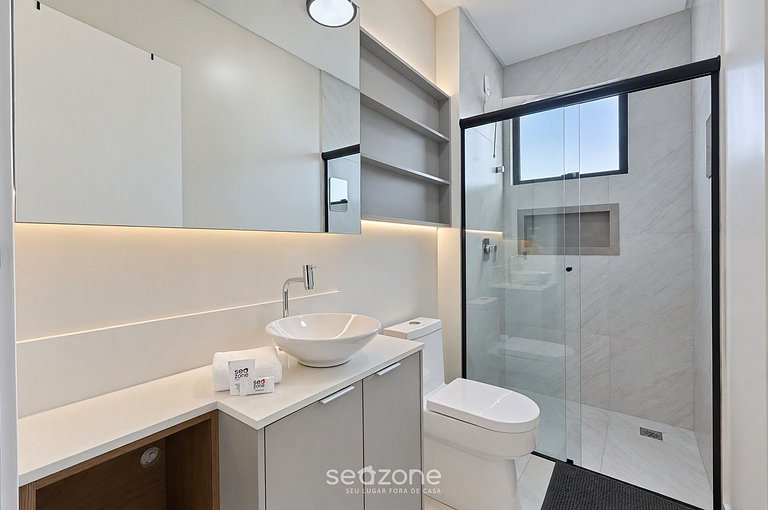 Apto. en Condo. c/ Piscina a 970m Playa VJF0176
