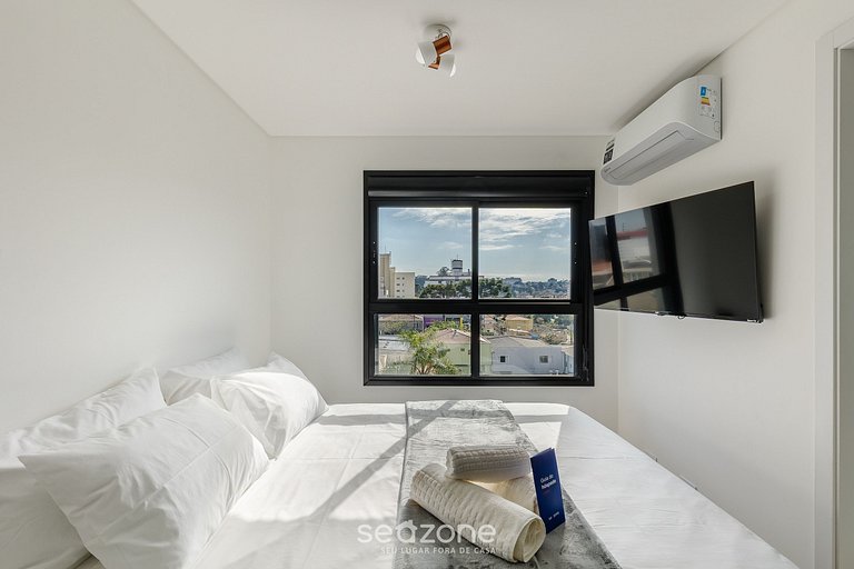 Apartamento próximo da Ópera de Arame PLA0408