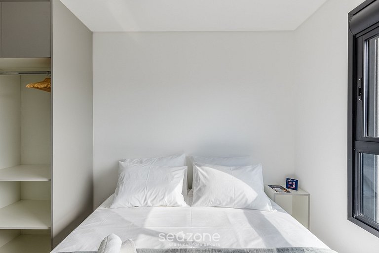 Apartamento próximo da Ópera de Arame PLA0408