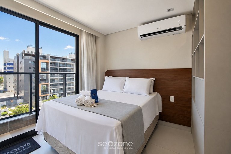 Studio en Condo. c/ Piscina y Garaje VHE0510