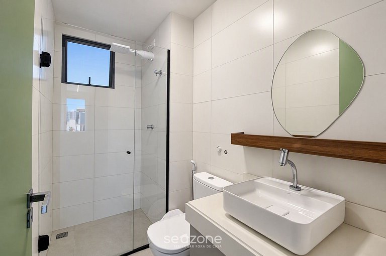 Studio en Condo. c/ Piscina y Garaje VHE0510