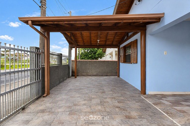 Casa Bien ubicada c/ parr. TOU0497