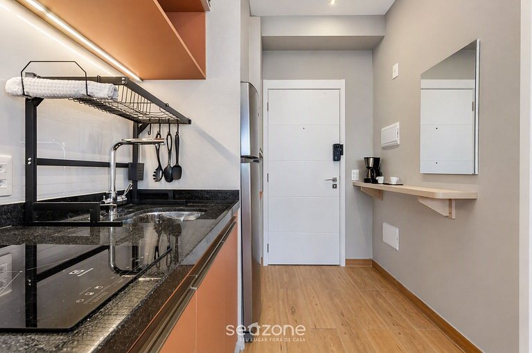 Studio em Cond. c/ Vista Cid. HMR0914