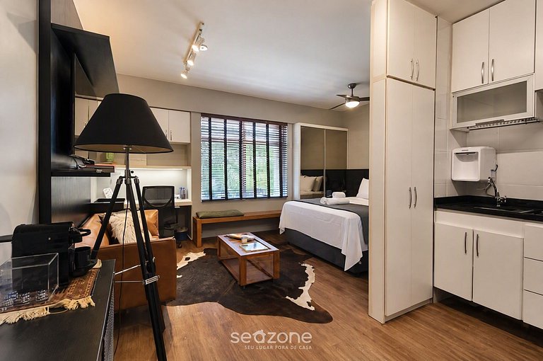 Studio em Cond. c/ Piscina e Vista Cid. OPI0000