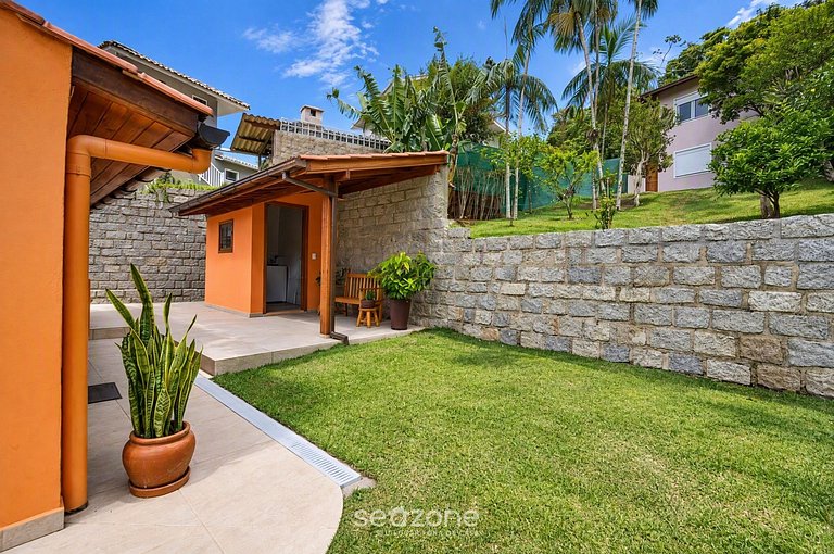 Casa en Condo. a 660m de la Playa FTH1440