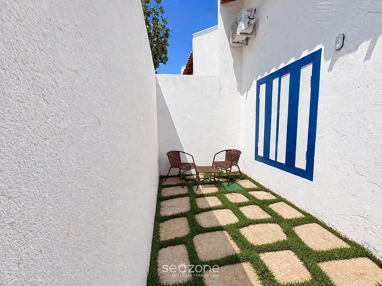 Apto. Bem localizado em Cond. c/ Piscina QDP0007