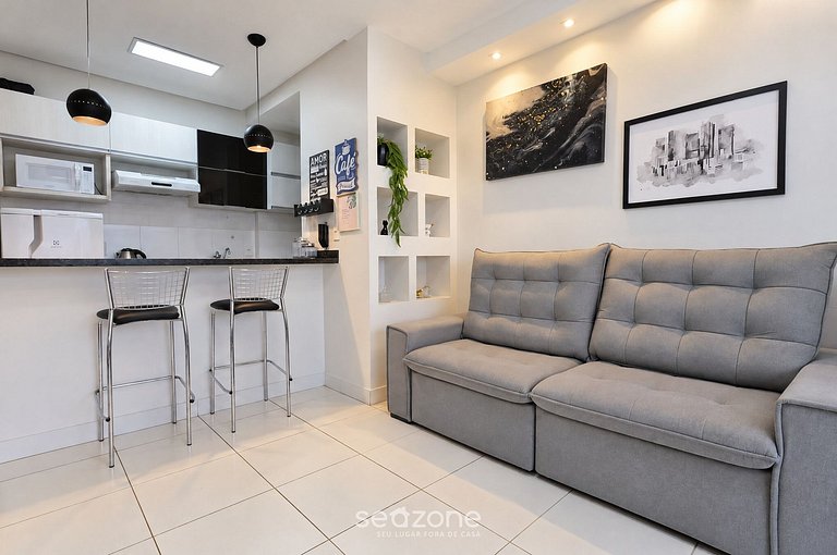 Studio em Cond. c/ Piscina e Vista Cid. BLI1403