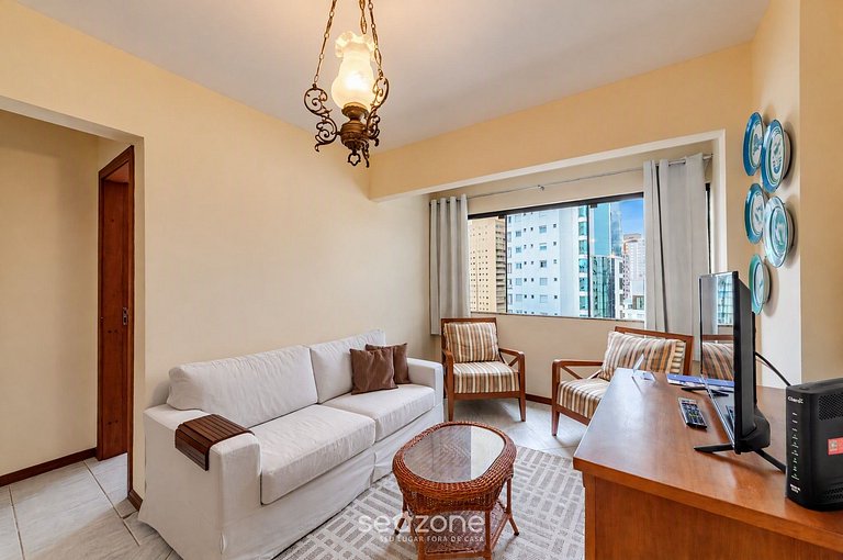 Apto. en Condo. a 930m de la Playa DGL1405