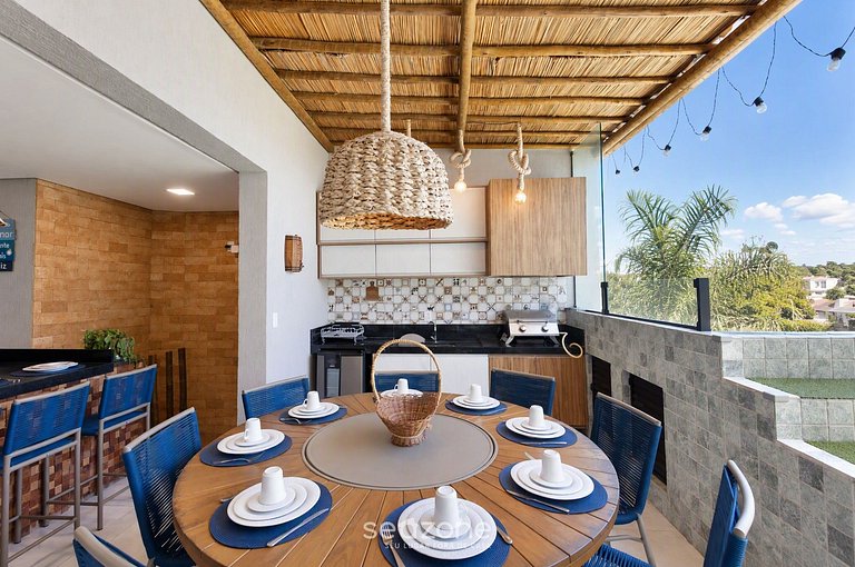 Casa em Cond. c/ Piscina a 480m da Praia PER0017