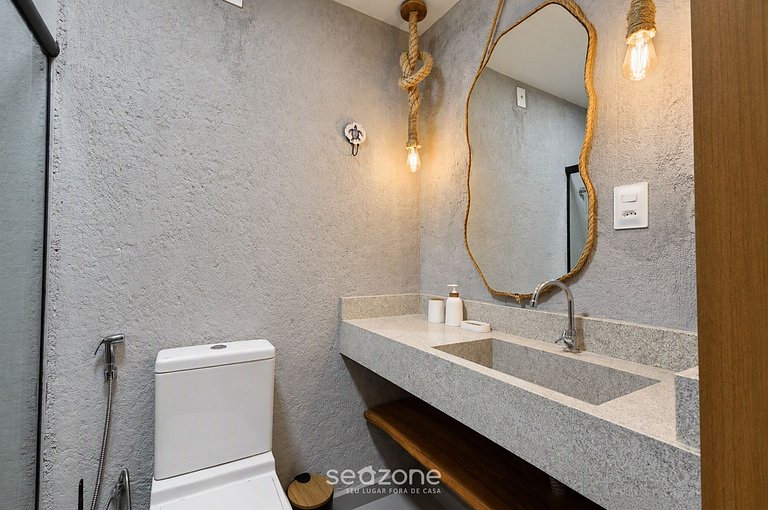 Casa em Cond. c/ Piscina a 480m da Praia PER0017