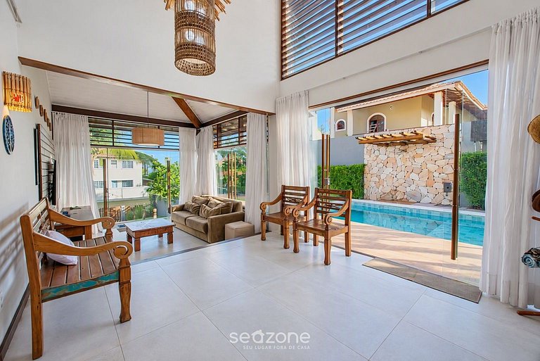 Casa en Condo. c/ Piscina Priv. AJE0002