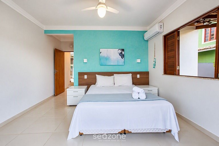 Casa em Cond. c/ Piscina Privativa AJE0002