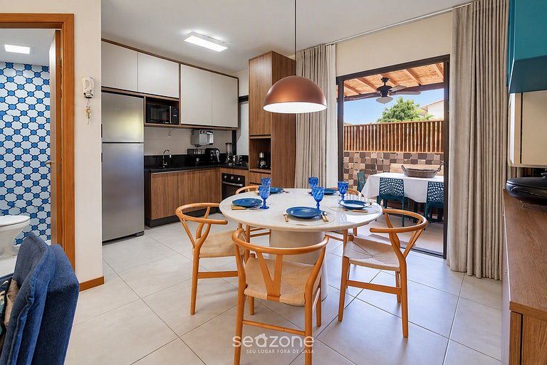 Casa en Condo. c/ Piscina VOS0006