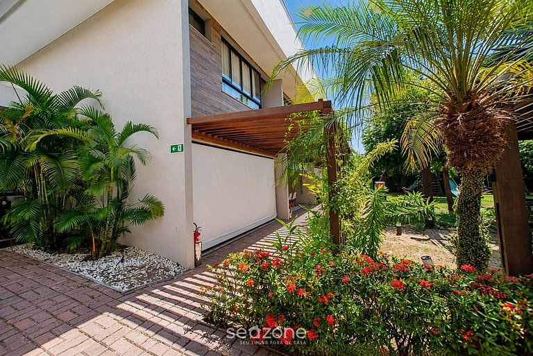 Casa em Cond. c/ Piscina VOS0006