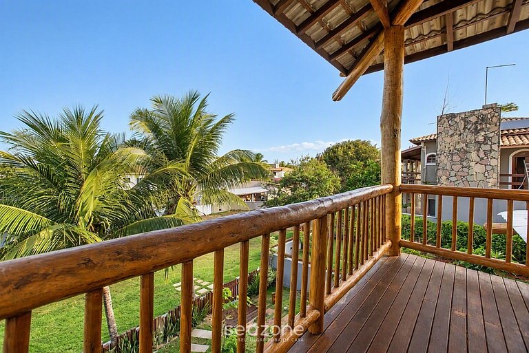 Casa em Cond. c/ Piscina Privativa AJE0002