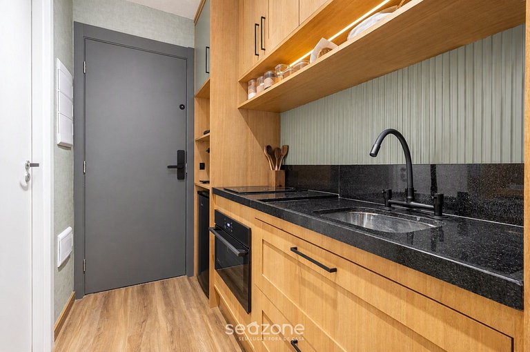 Studio Bem localizado em Cond. c/ Piscina FBG0518