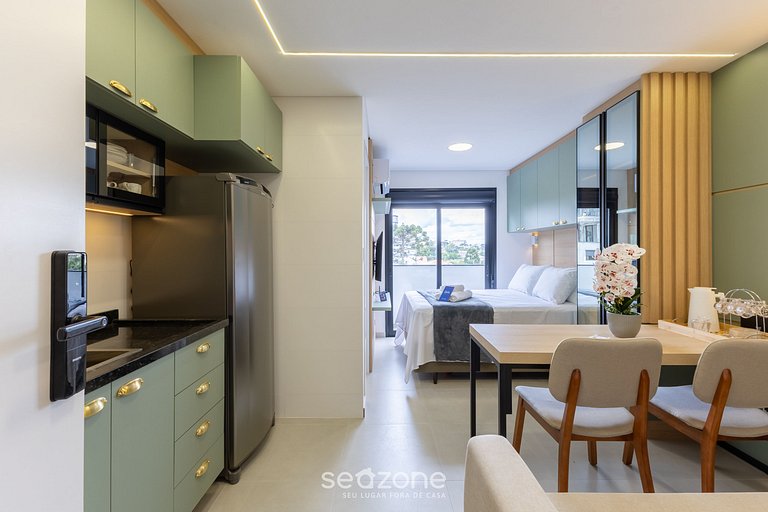 Moderno com estrutura completa em Curitiba PLA0210
