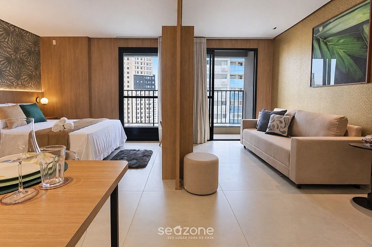 Studio em Cond. c/ Piscina e Vista HCL2406