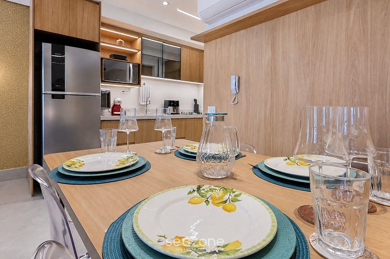 Studio em Cond. c/ Piscina e Vista HCL2406