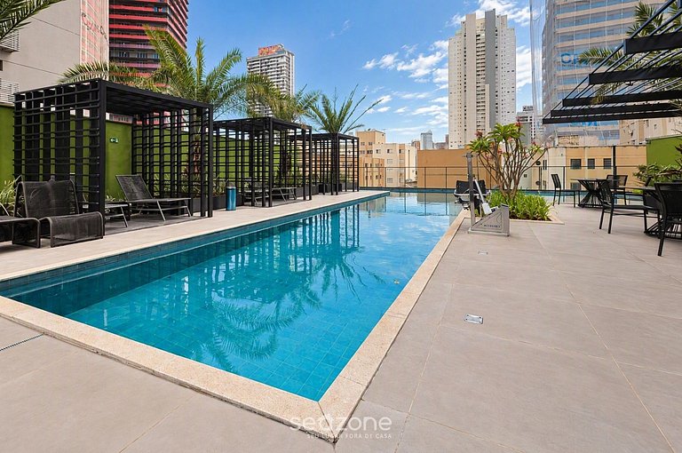Studio em Cond. c/ Piscina e Vista HCL2406