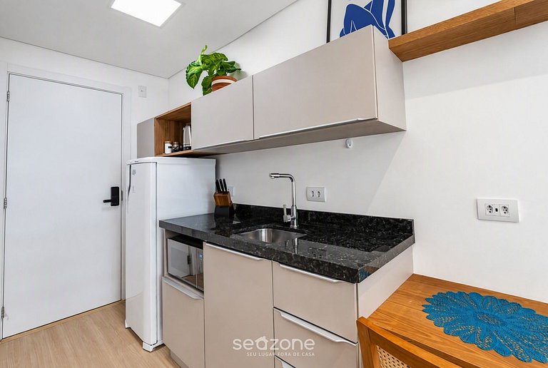 Studio en Condo. c/ Piscina y Vista BAT0203