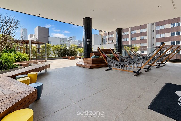 Studio em Cond. c/ Piscina e Vista BAT0203