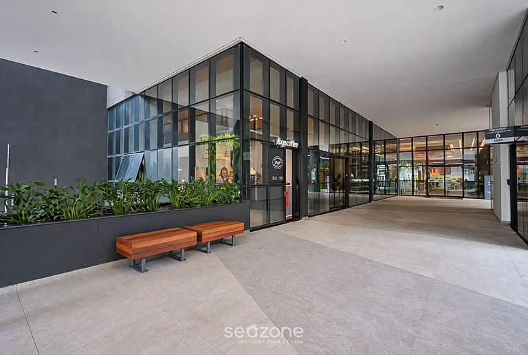 Studio em Cond. c/ Piscina e Vista BAT0203