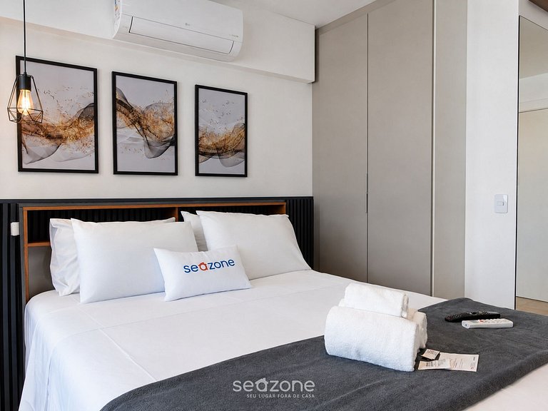 Studio em Cond. c/ Piscina e Vista SOM1511