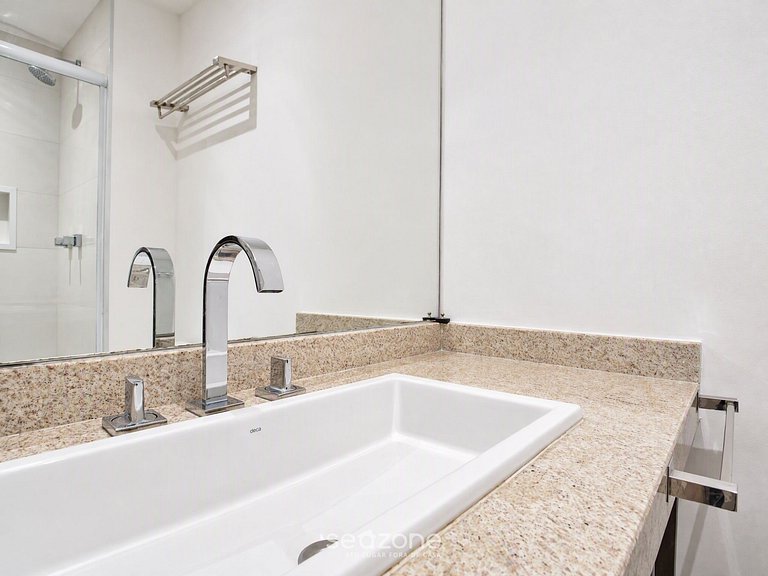 Studio en Condo. c/ Piscina y Vista SOM1511