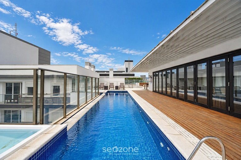 Apto. en Condo. c/ piscina y parr. DBE0000