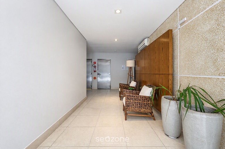 Apto. em Cond. c/ Piscina e churrasq. DBE0000