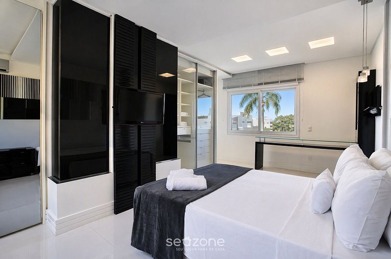Casa en Condo. c/ Piscina Priv. TIR0563