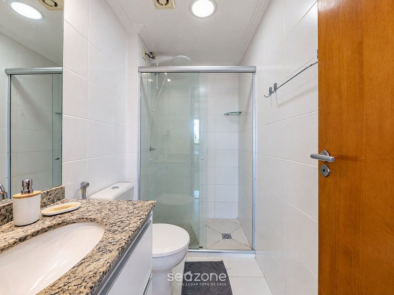 Apto. en Condo. c/ Piscina y Vista Cid. GII0302